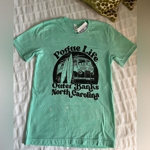 🌼POGUE LIFE OUTER BANKS Women’s tee